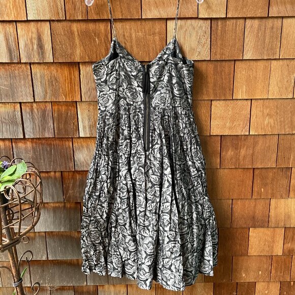 NWT Tracy Reese Silver And Black Rose Print Ballerina Slip Dress in Women's 12 - Picture 4 of 12